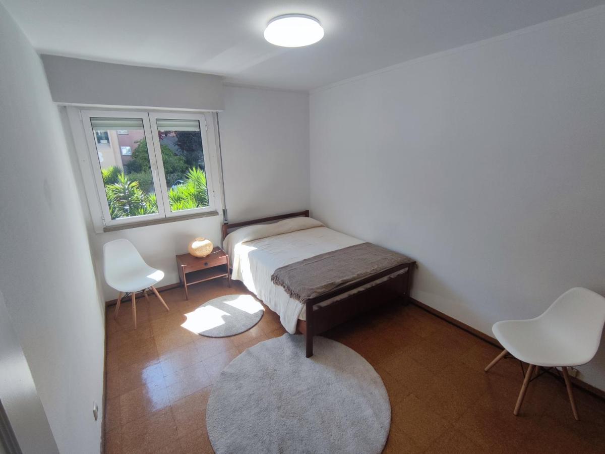 Appartamento Aconchegante T3 Em Telheiras Lisbona Esterno foto